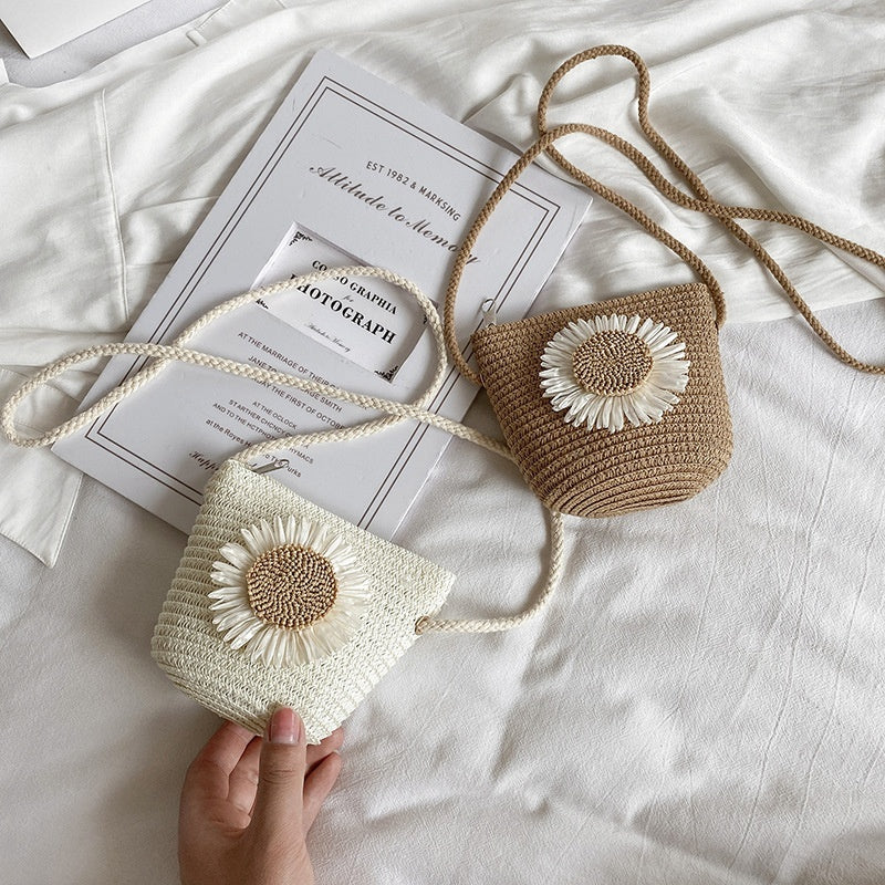 Internet Celebrity Rattan Bucket Bag Beach Vacation Weaving