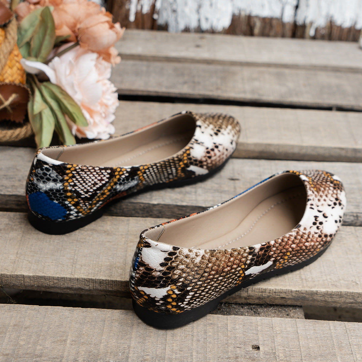 Women's Fashion Casual Flat Pointed Toe Shoes