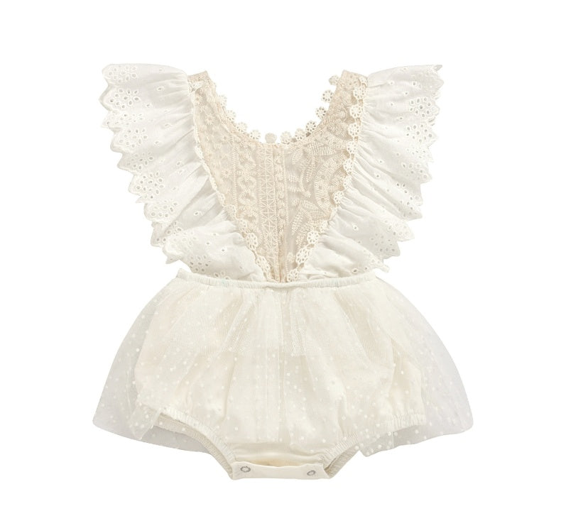 Sleeveless lace baby creeper