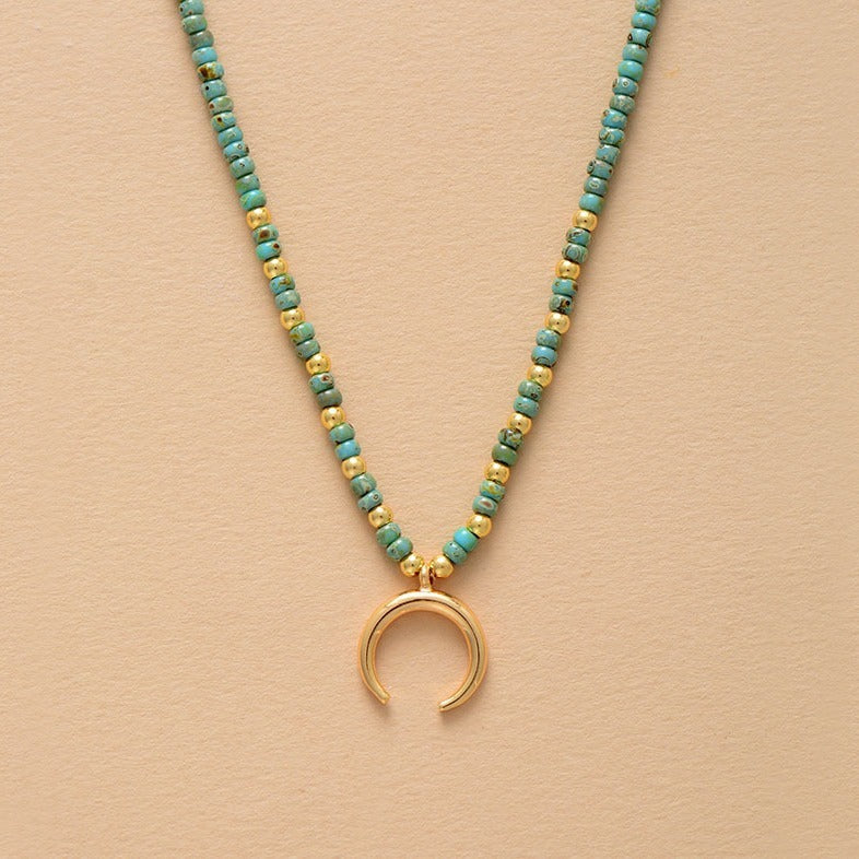 Light Luxury And Simplicity Pendant Gold-plated Bead Necklace Clavicle Chain Jewelry