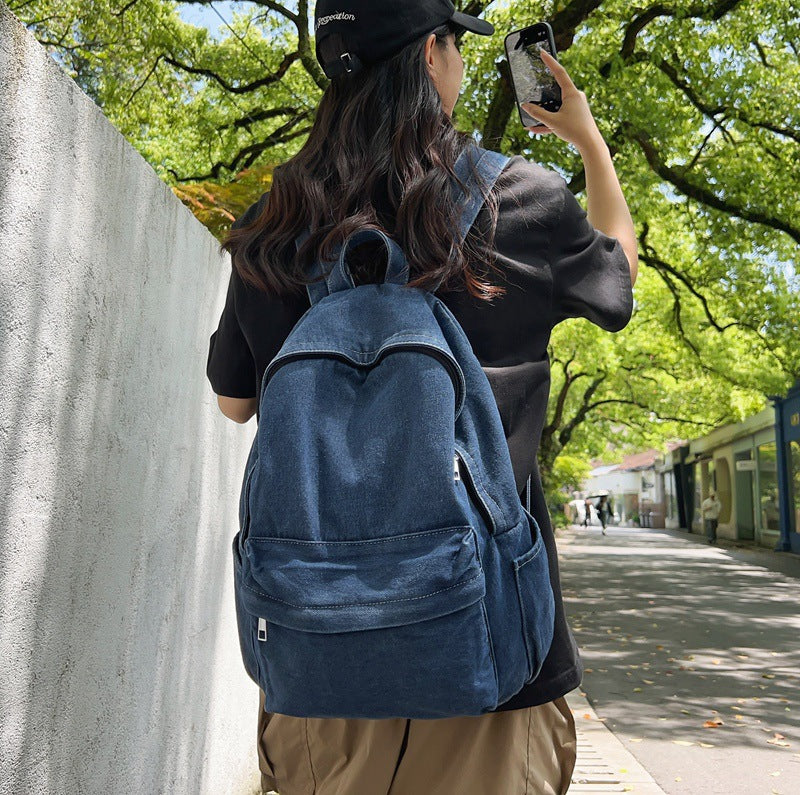 Large Capacity Versatile Lightweight Backpack Student Class Schoolbag